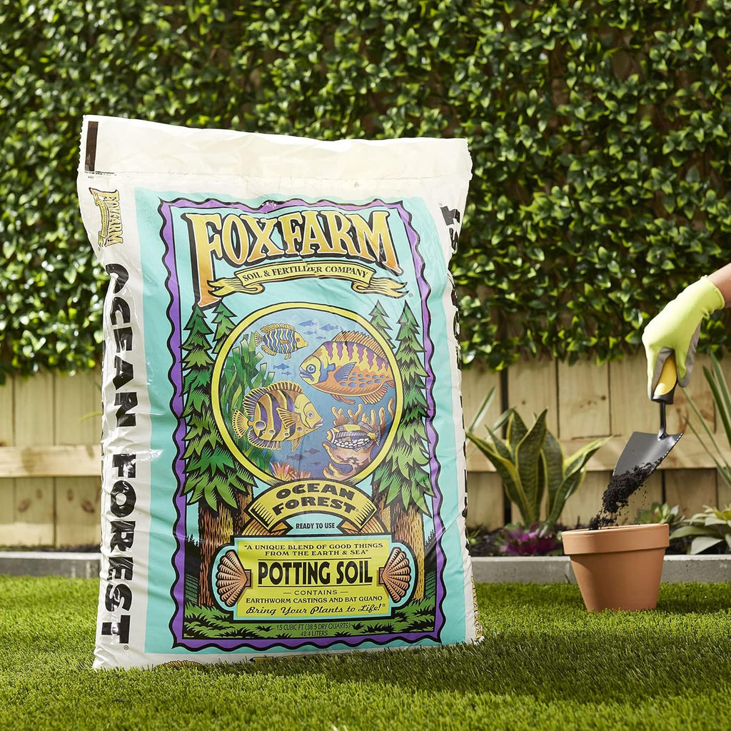 Organic Potting Soil for Indoor and Outdoor Plants (4 Pack) F36870
