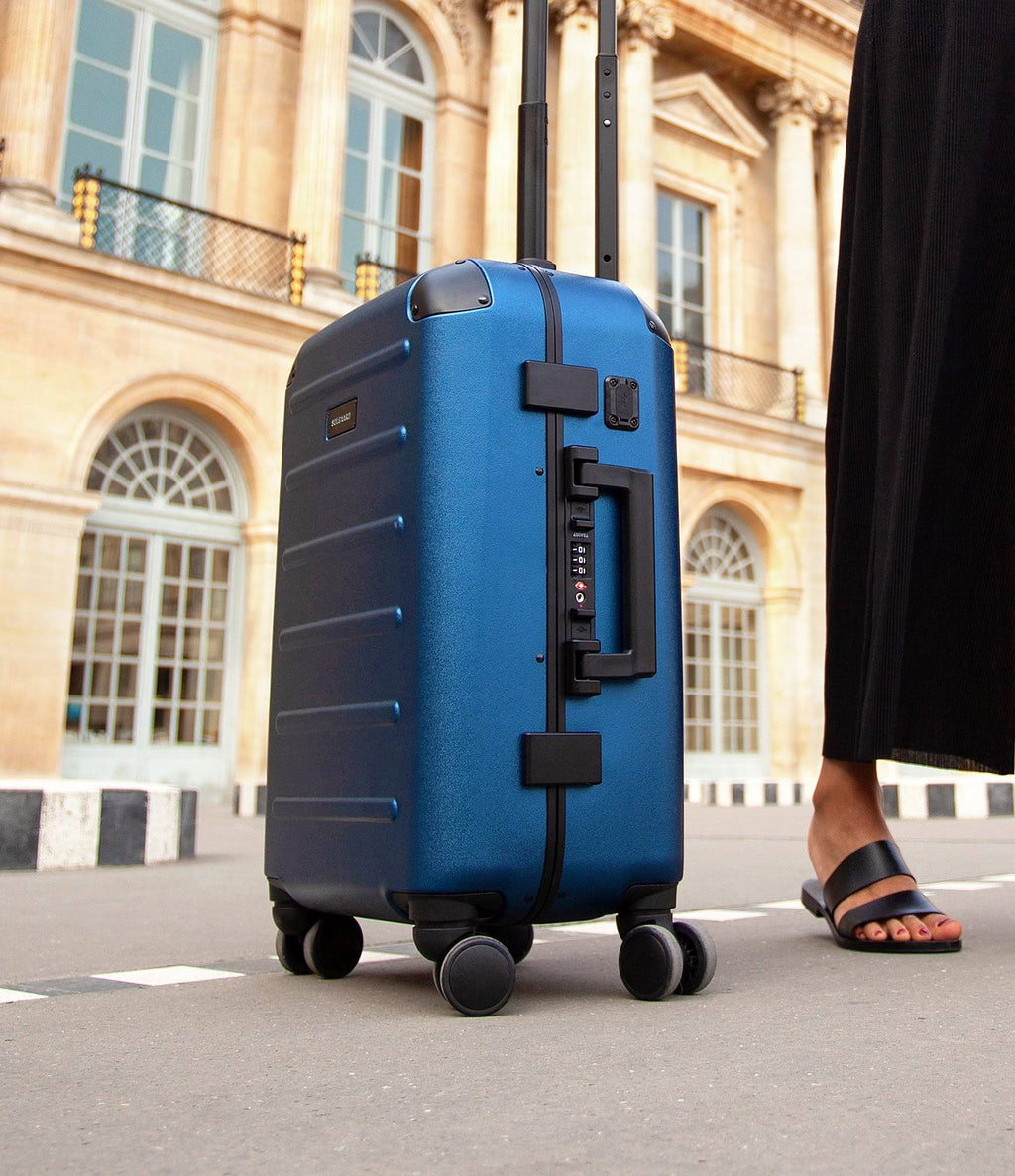 Carry-On Spinner Suitcase - Blue E584