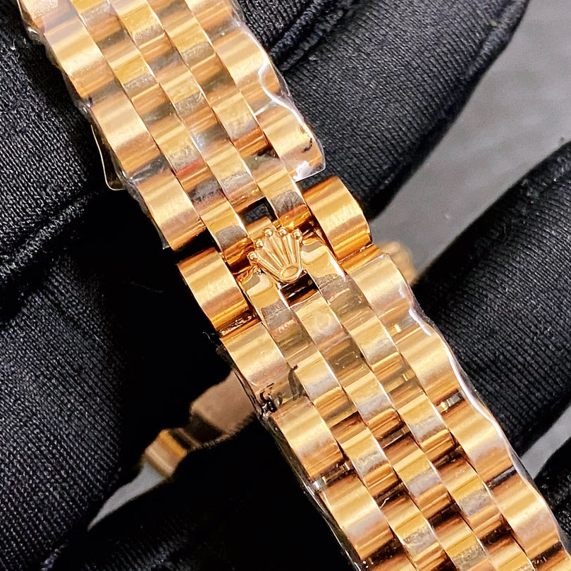 Women's 36mm Diamond Dial Watch F10009