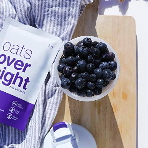 Plant-Based Blueberry Cobbler High-Protein Oatmeal L794