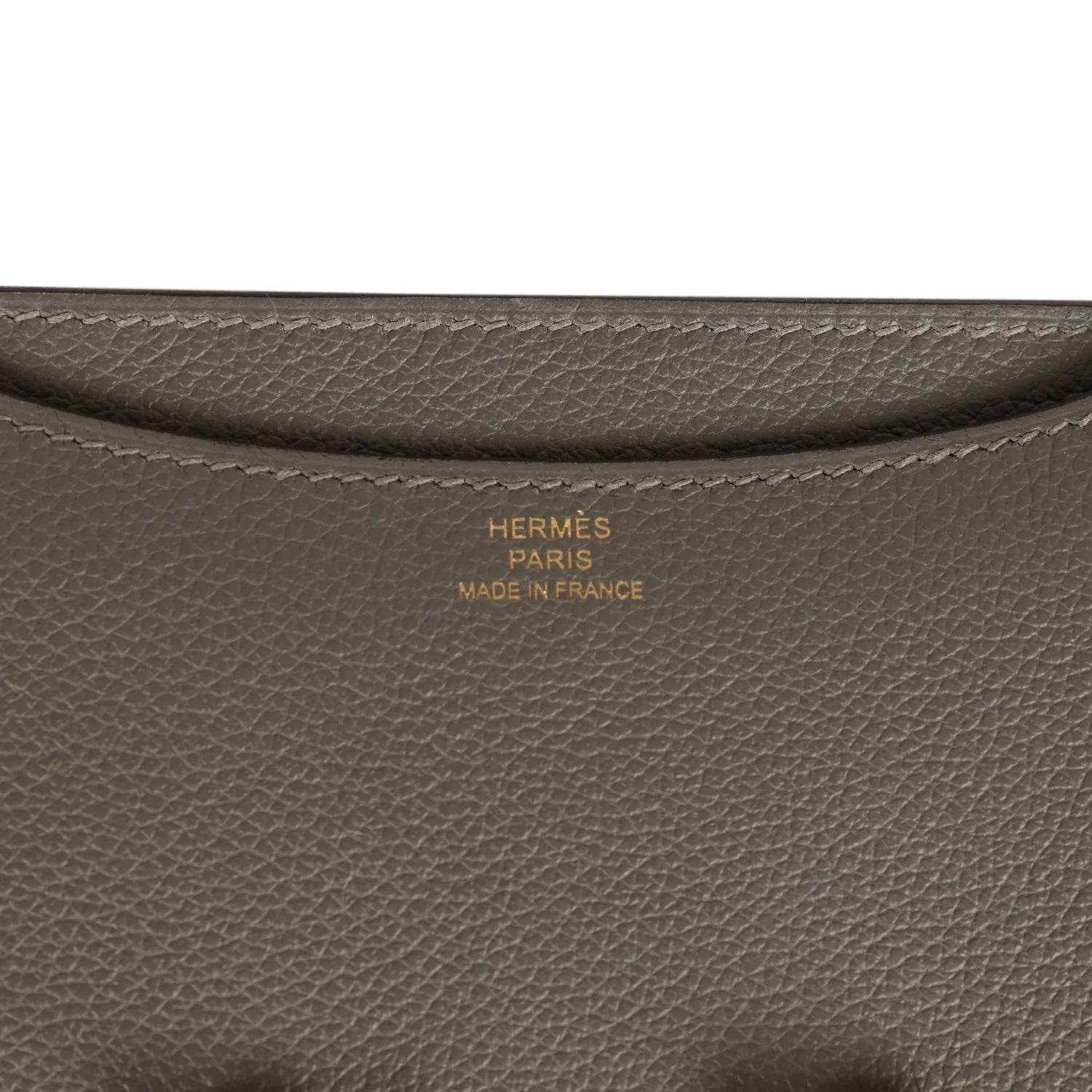 Constance 18 Gris Meyer Verso Evercolor Leather Bag B945