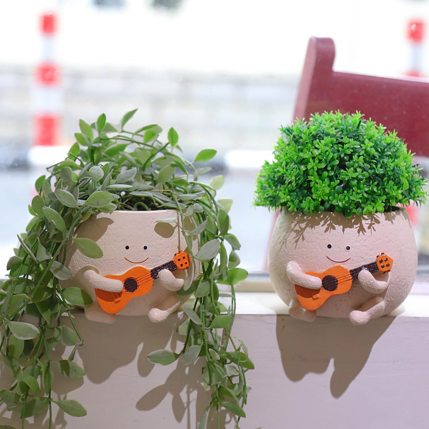 Smiley Guitar Face Planter Pots with Drainage Hole for Indoor Outdoor Plants B580