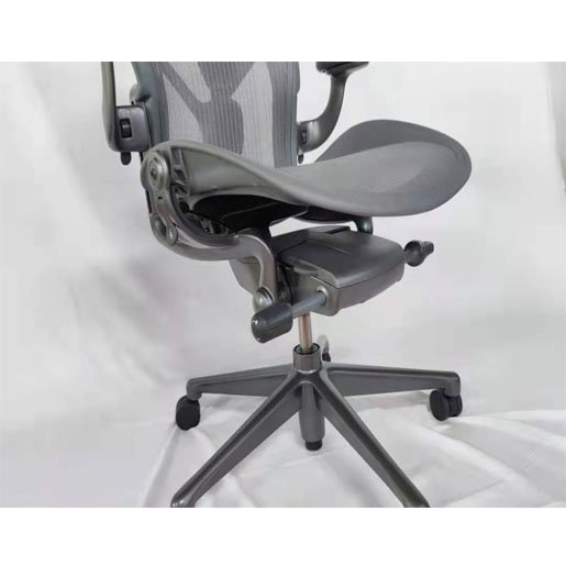 Ergonomic office chair T551
