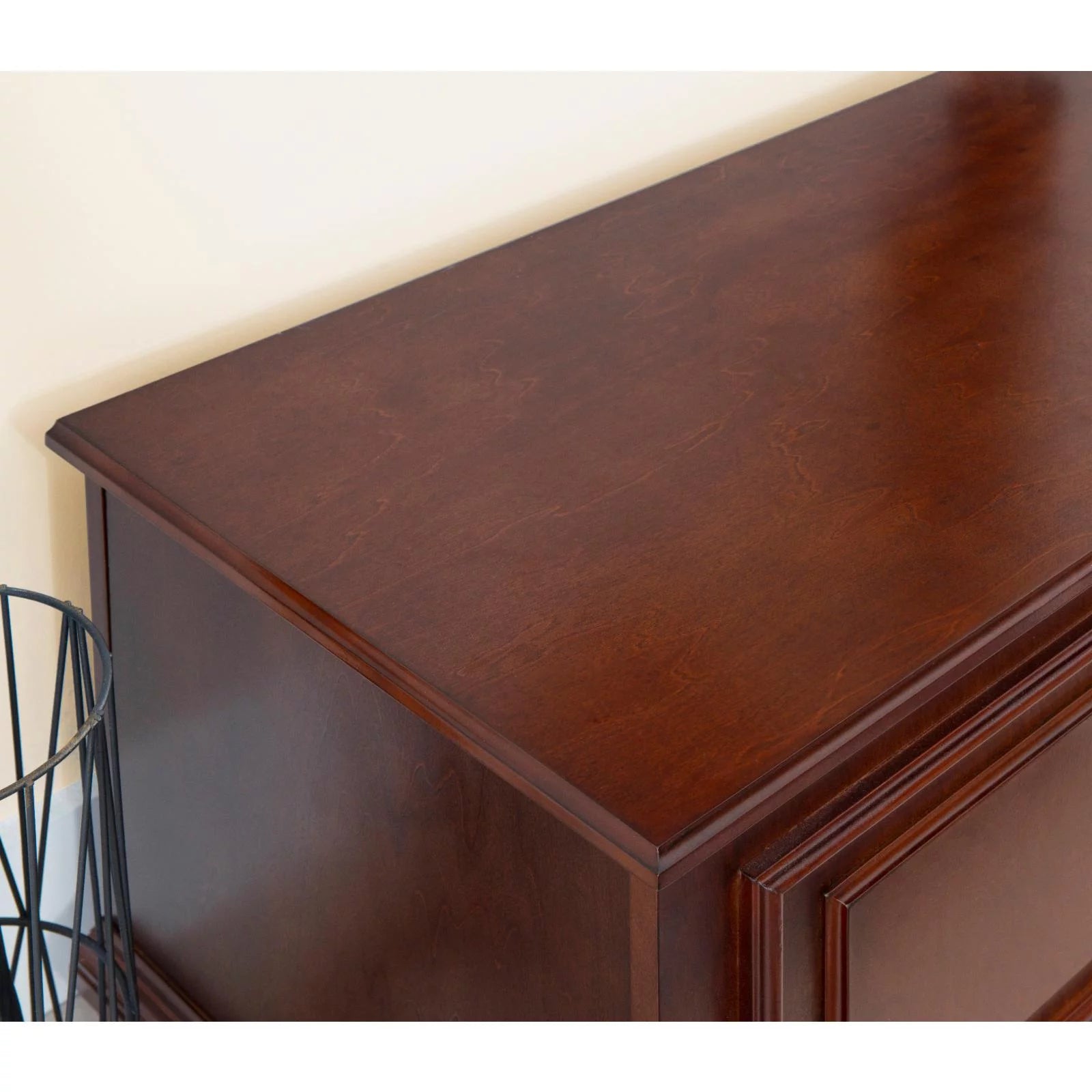 Traditional Cedar Storage Chest, Cherry Finish B4502