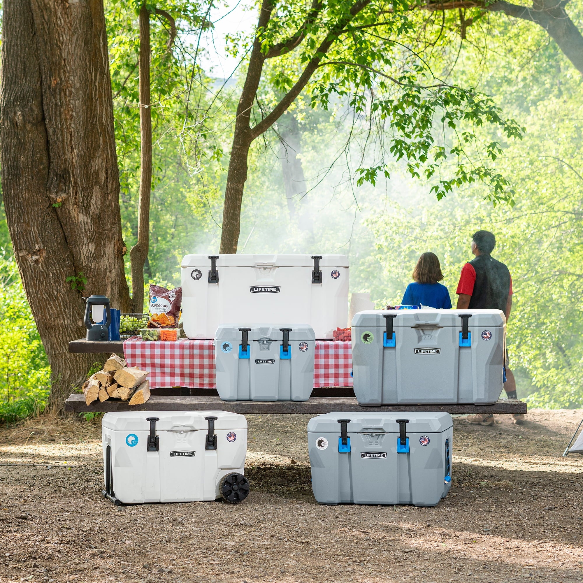 28 Quart Polyethylene Cooler, Sky Blue P4678