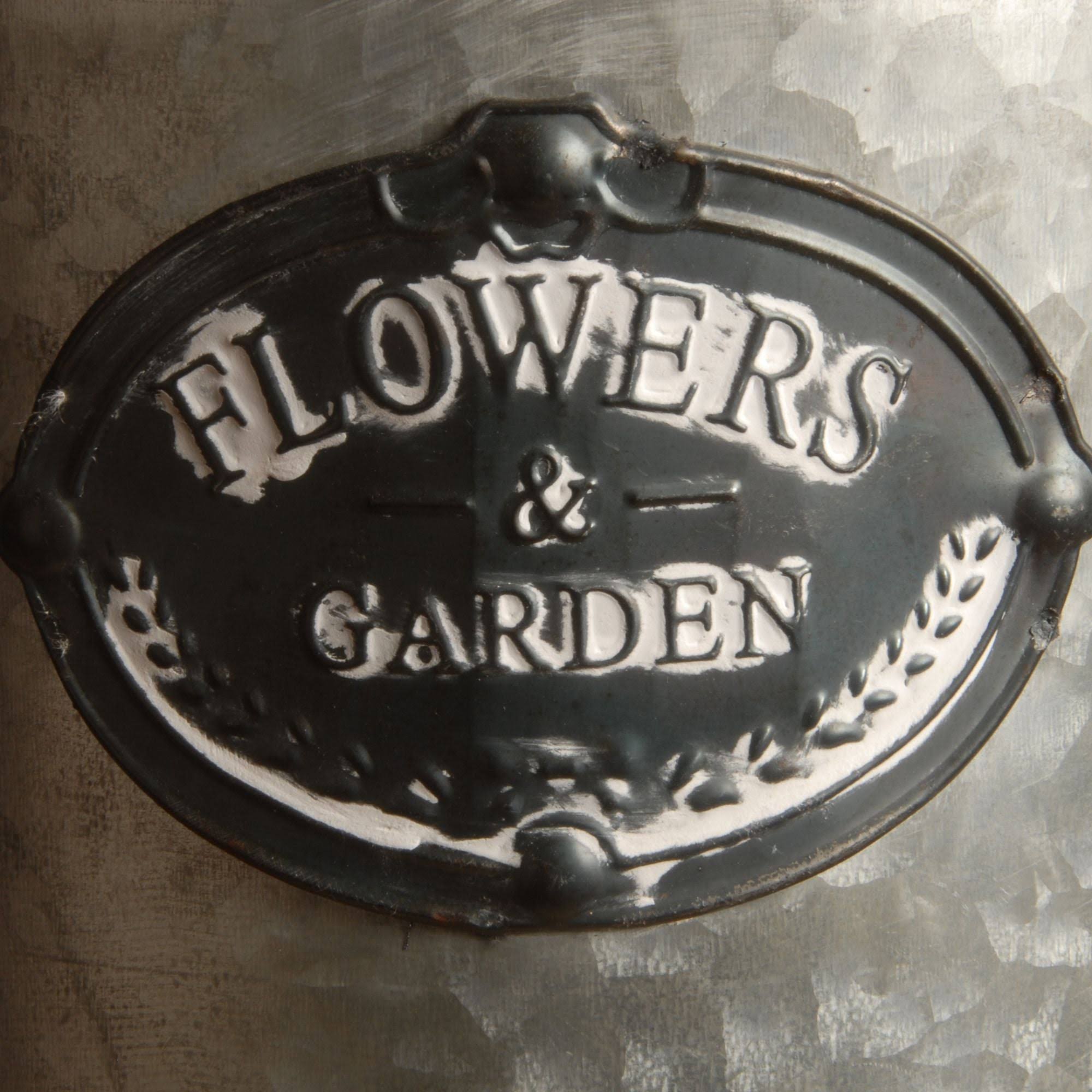Antique Milk Can Garden Decor D702980