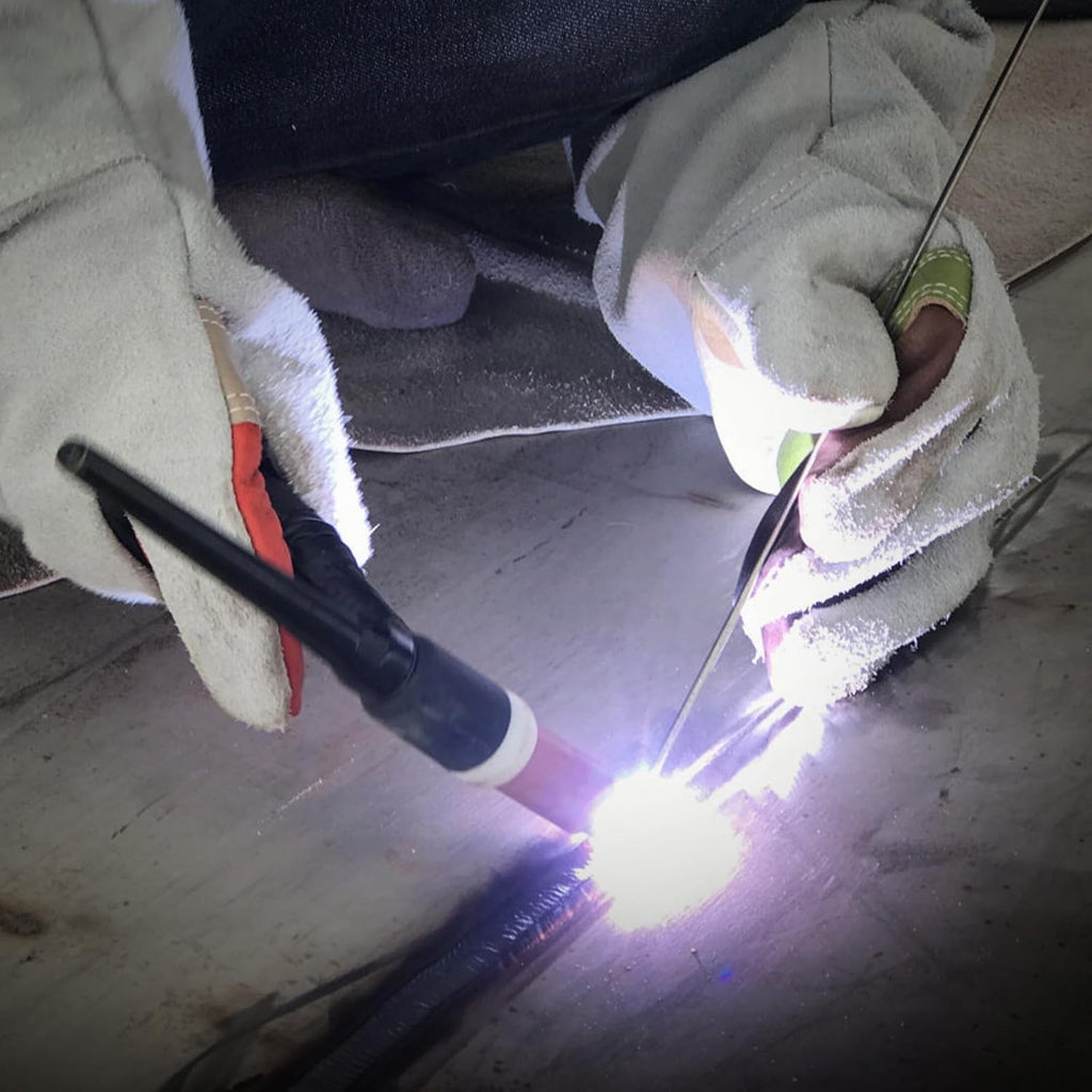 AC/DC Aluminum TIG Welder with Pulse, Dual Voltage 110/220V V763020