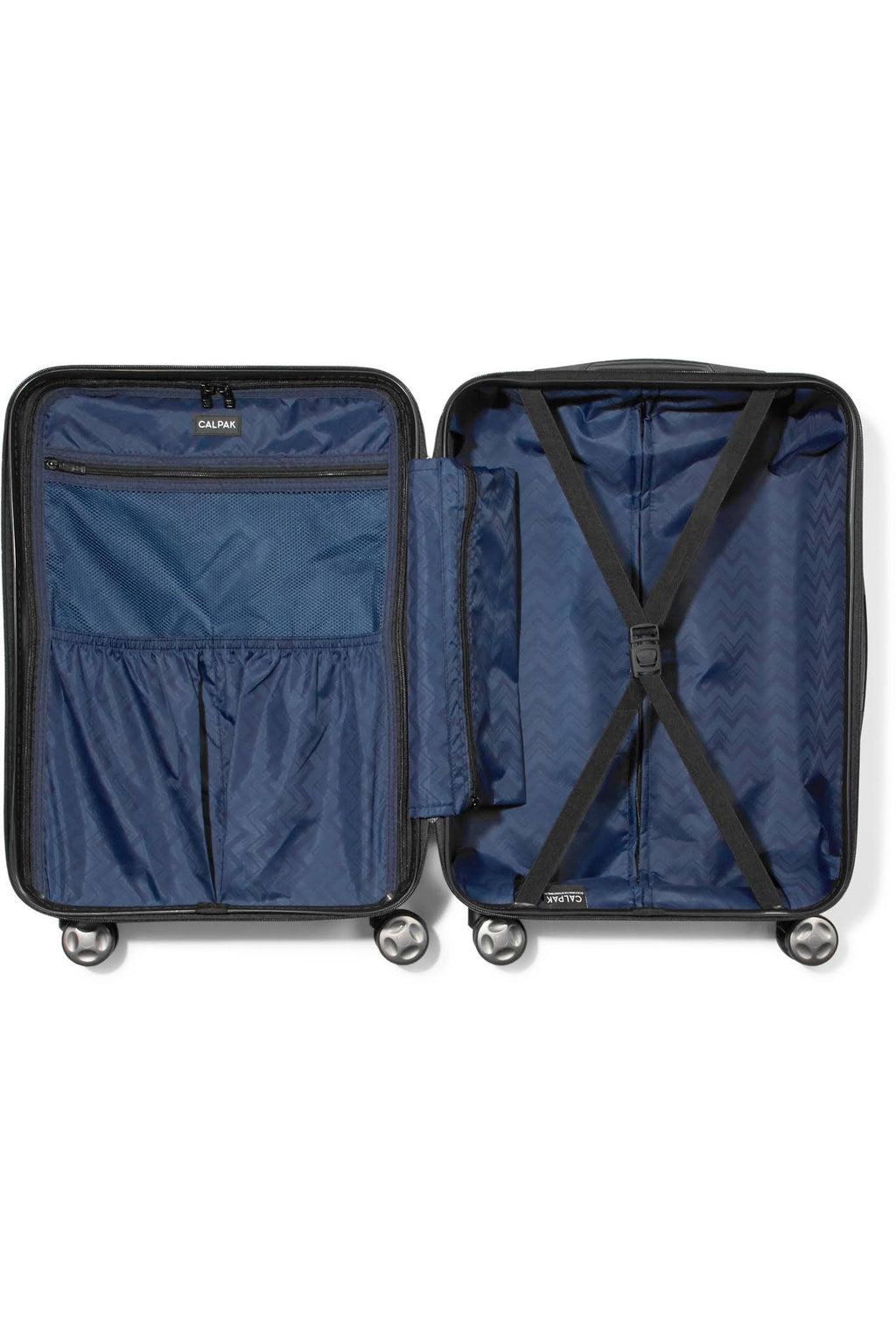 22-Inch Rolling Spinner Luggage, Black J6910
