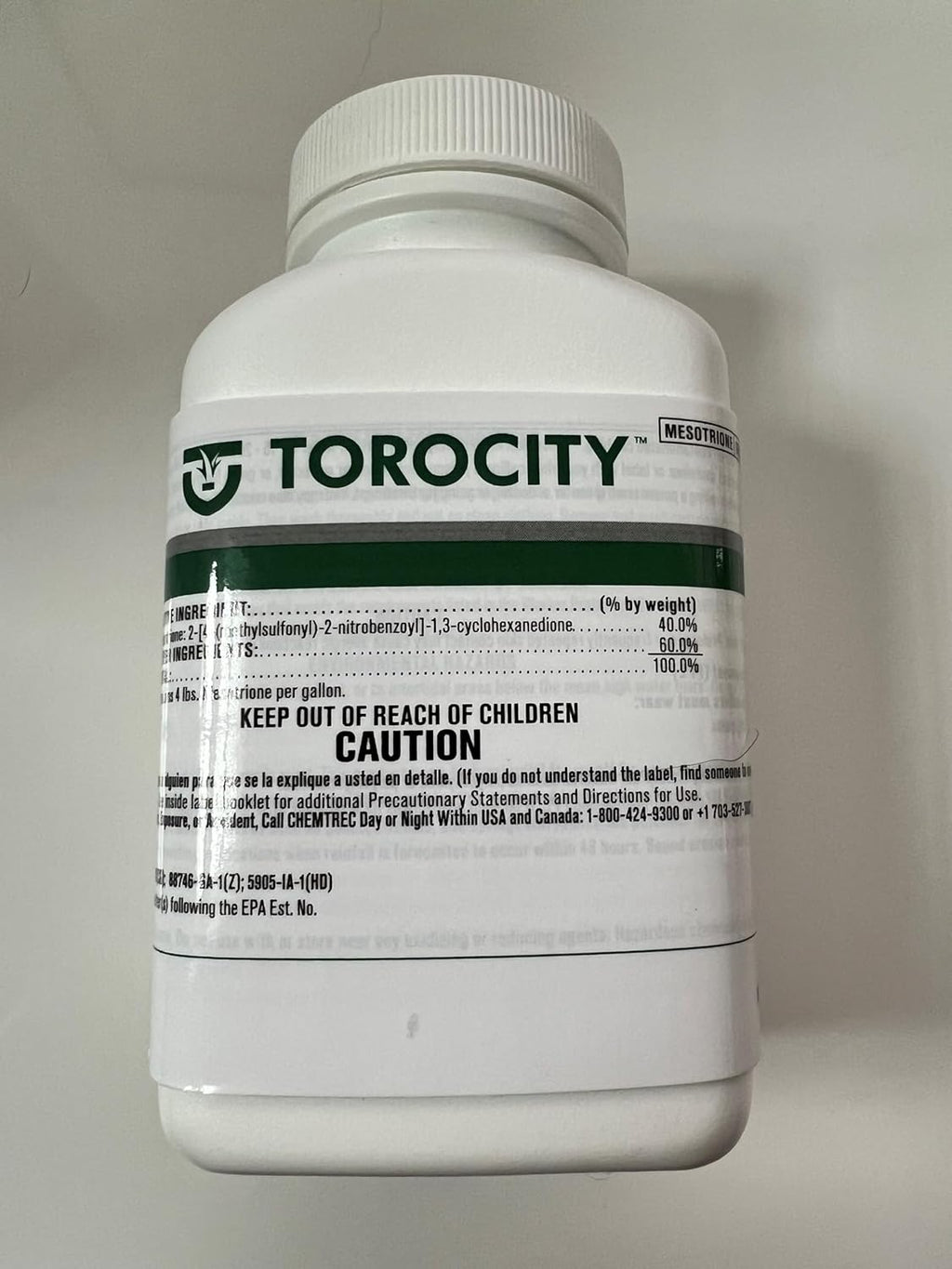 Turf Herbicide (16 oz) – Selective Weed Prevention for Lawns L456709