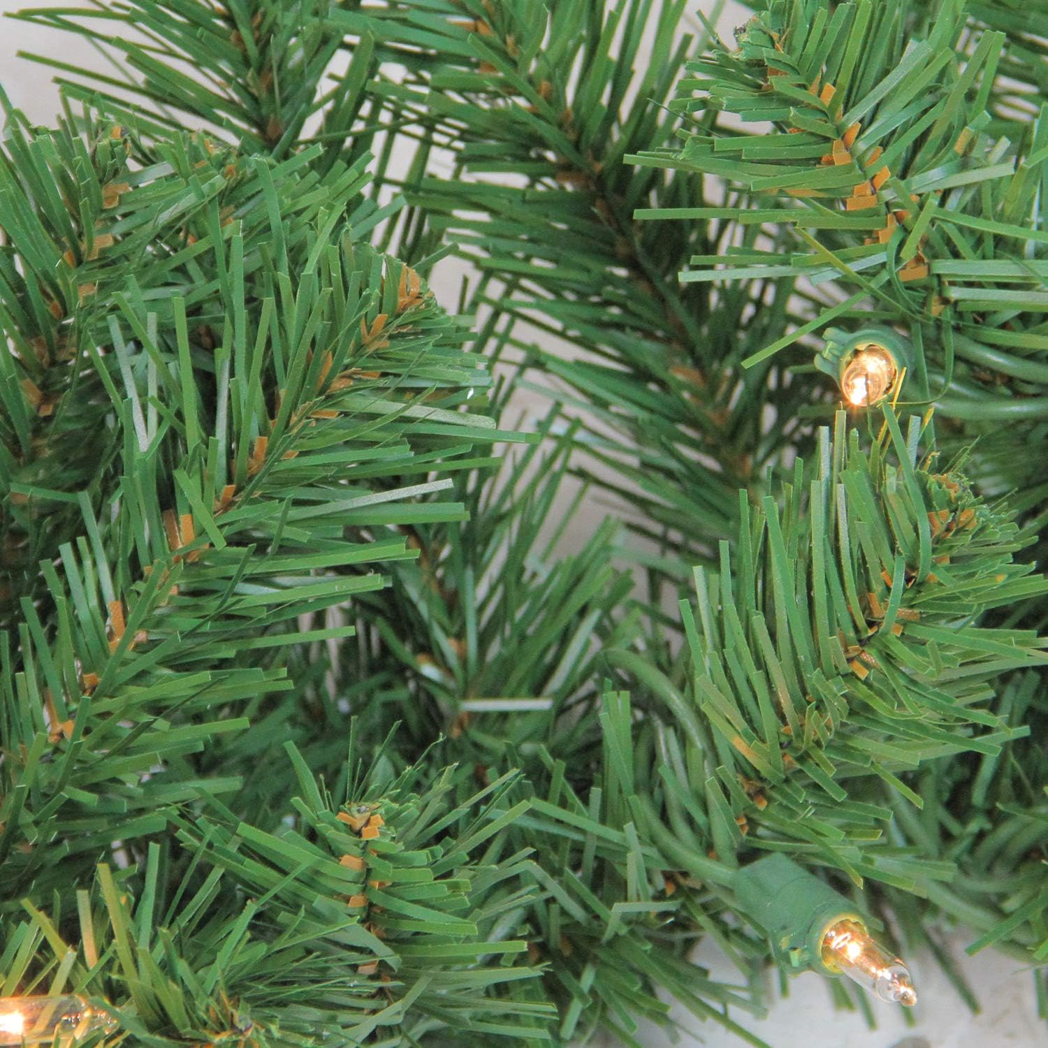 Pre-Lit Artificial Winter Spruce Christmas Set - 5-Piece - Clear Lights D2806