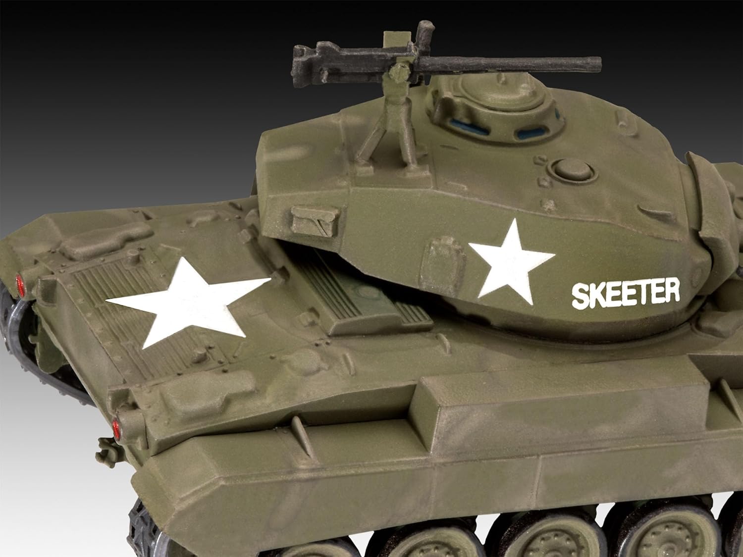 M24 Chaffee Plastic Model Kit, Unpainted B527889