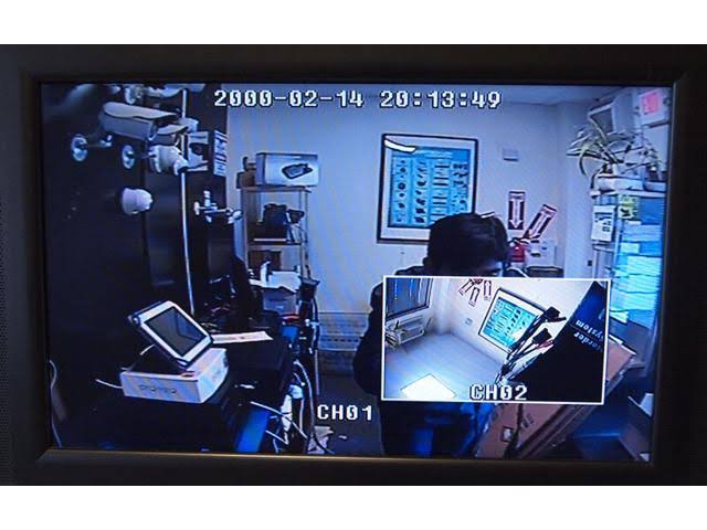 4 Channel CCTV Security Camera System Video Splitter D11452