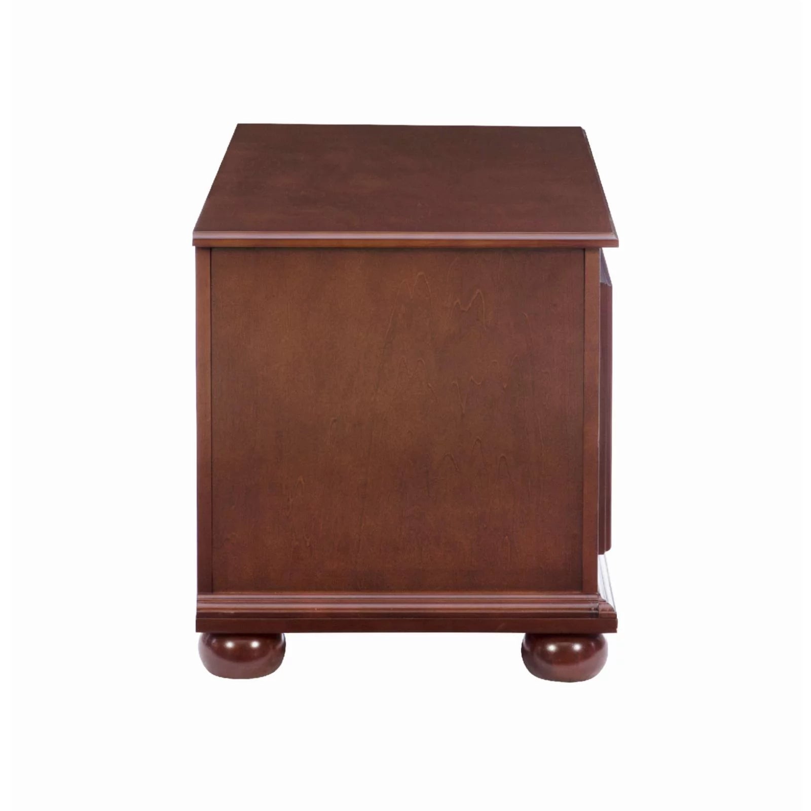 Traditional Cedar Storage Chest, Cherry Finish B4502
