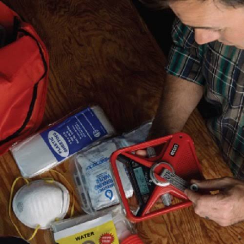 Hand Crank NOAA AM/FM Weather Alert Radio with Smartphone Charger T255