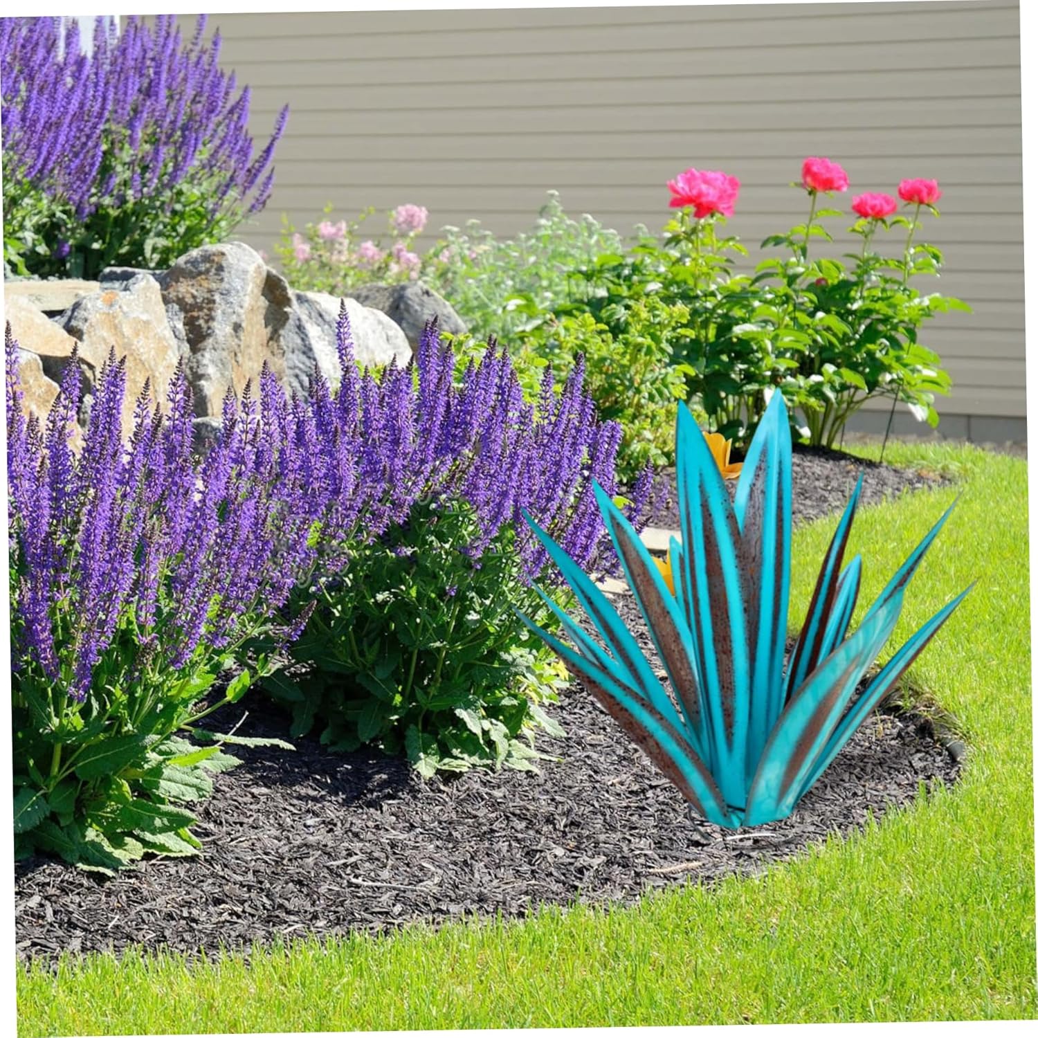 Metal Agave Plant Garden Sculpture 10.6 inches Outdoor Decor V19202